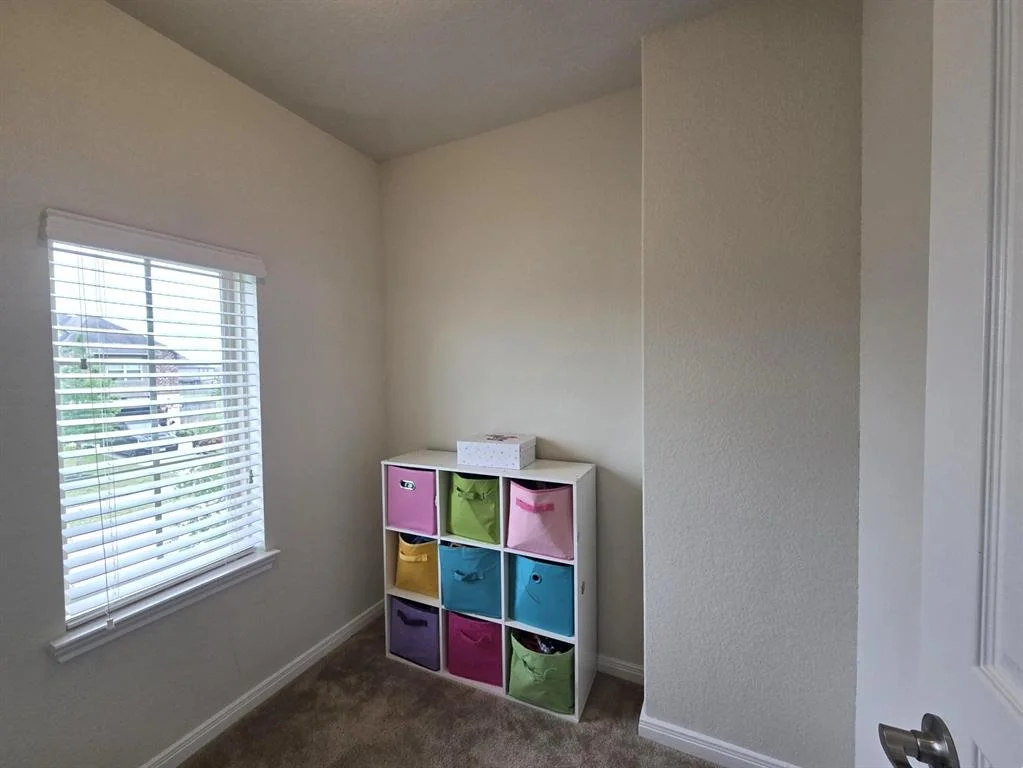 Photo of 5115 Baroness Lane