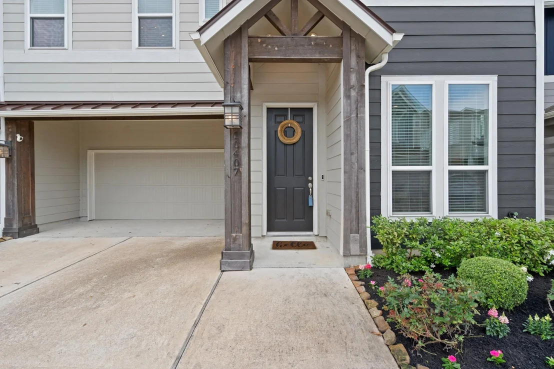 Photo of 10407 Tranquil Cove Drive