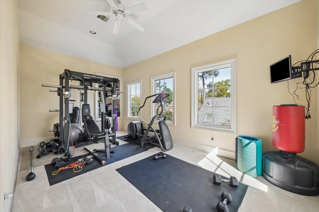 Photo of 107 Willowend Drive