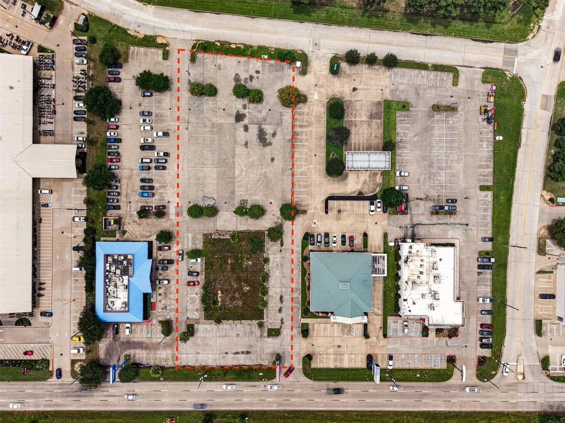 Photo of 25657 Interstate 45