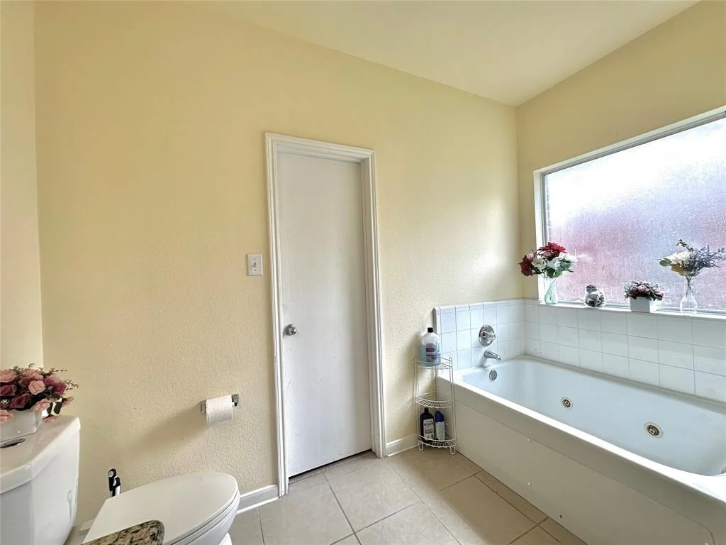 Photo of 2214 Bristol Bend Lane
