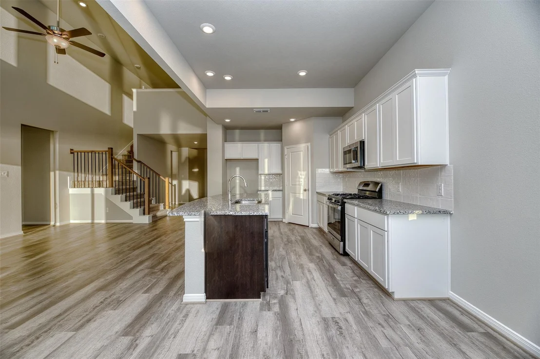 Photo of 21122 Sunlight Grove Drive