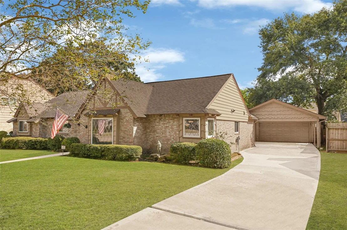 Photo of 1511 Bodart Drive