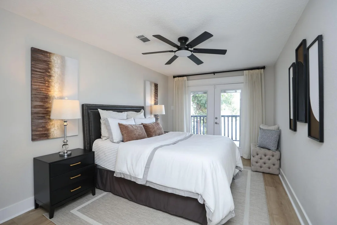 Photo of 848 Lake View Drive