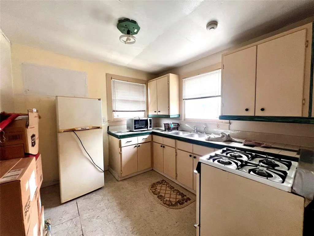 Photo of 7415 Dixie Drive