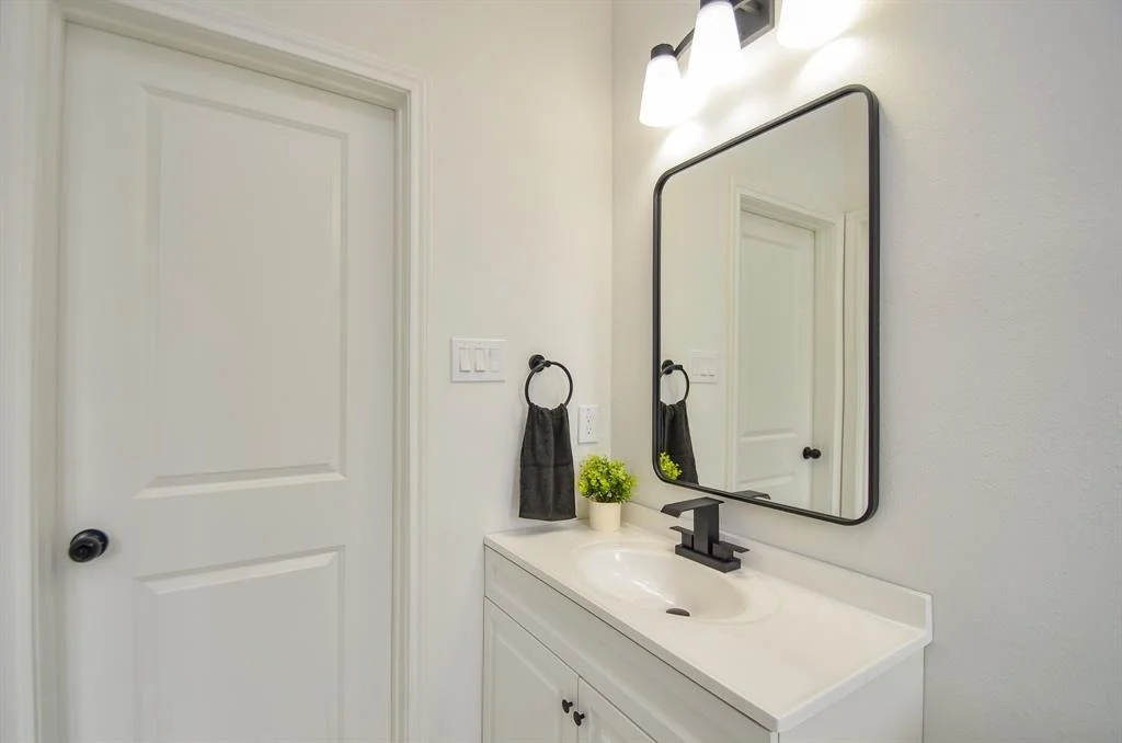 Photo of 7433 Hezekiah Lane