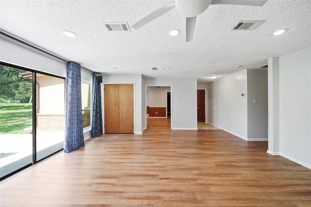 Photo of 44750 Cary Lane
