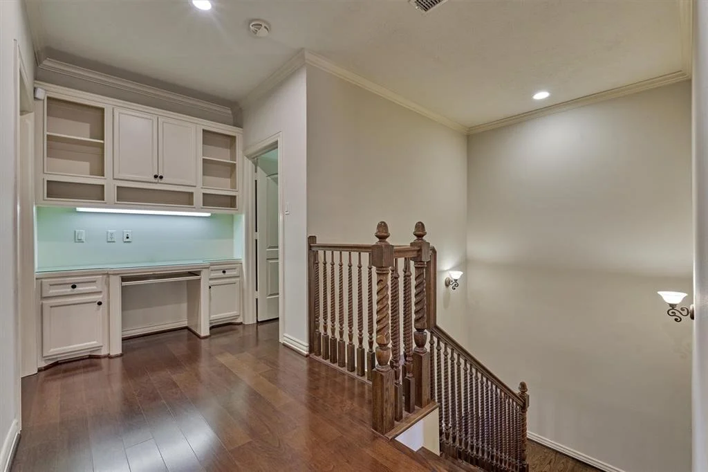 Photo of 19 W Old Sterling Circle