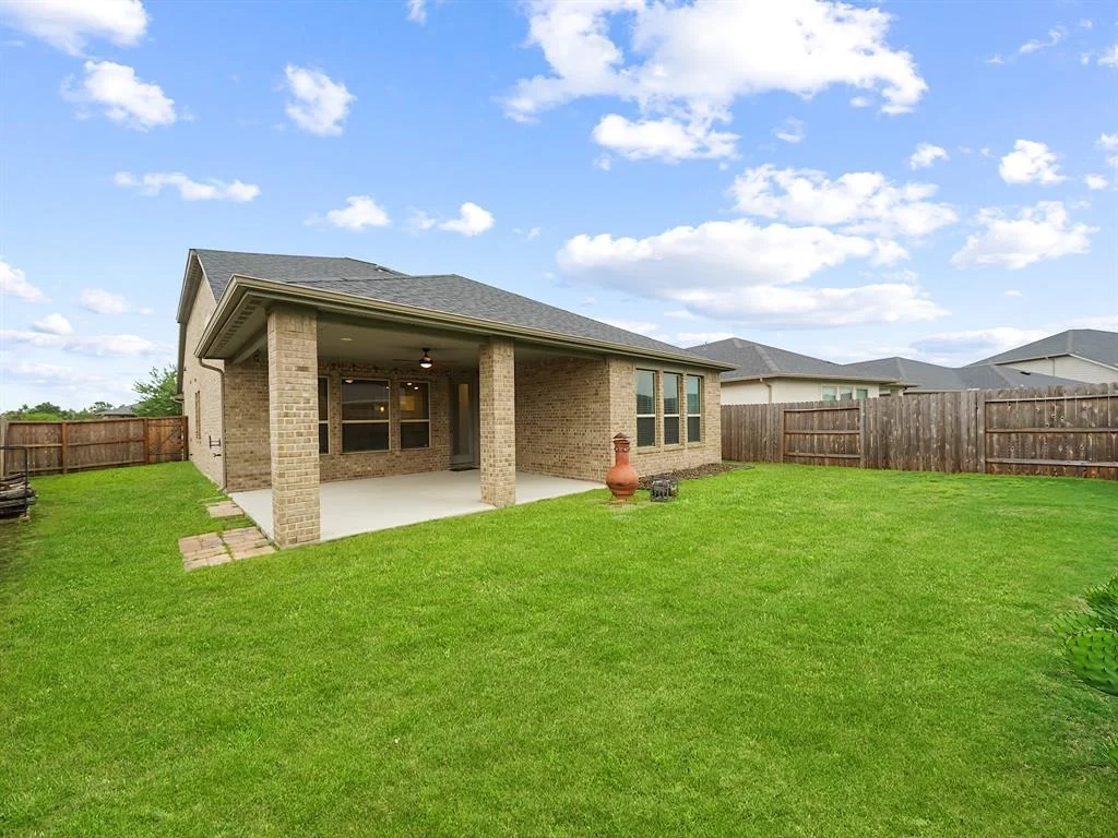 Photo of 5923 Pedernales Bend Lane