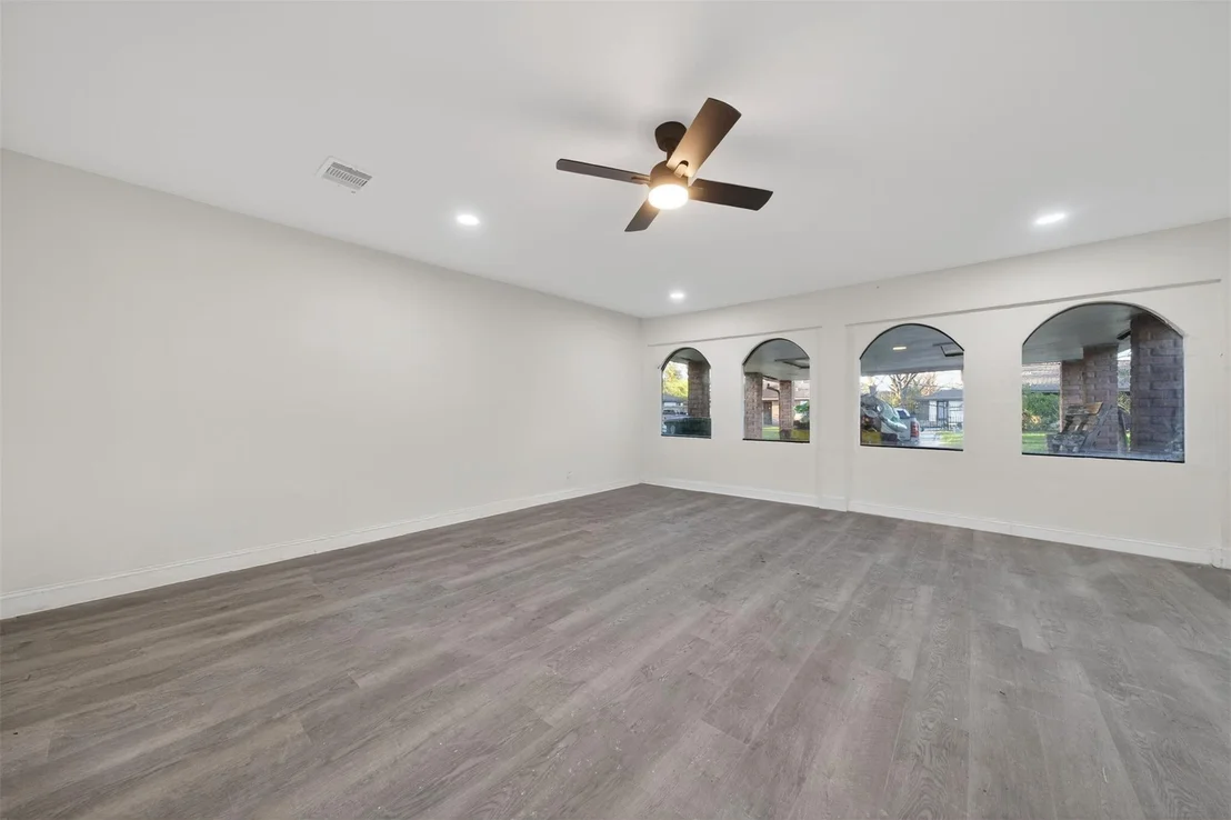 Photo of 4119 Ebbtide Drive