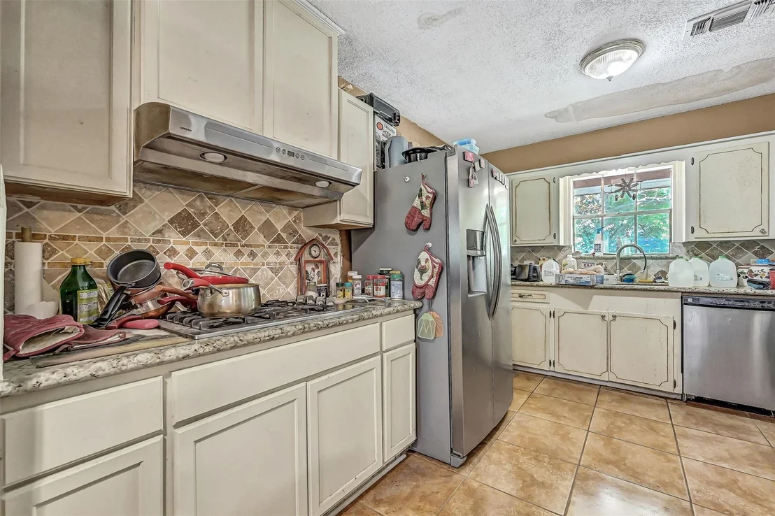 Photo of 3827 Shady Drive