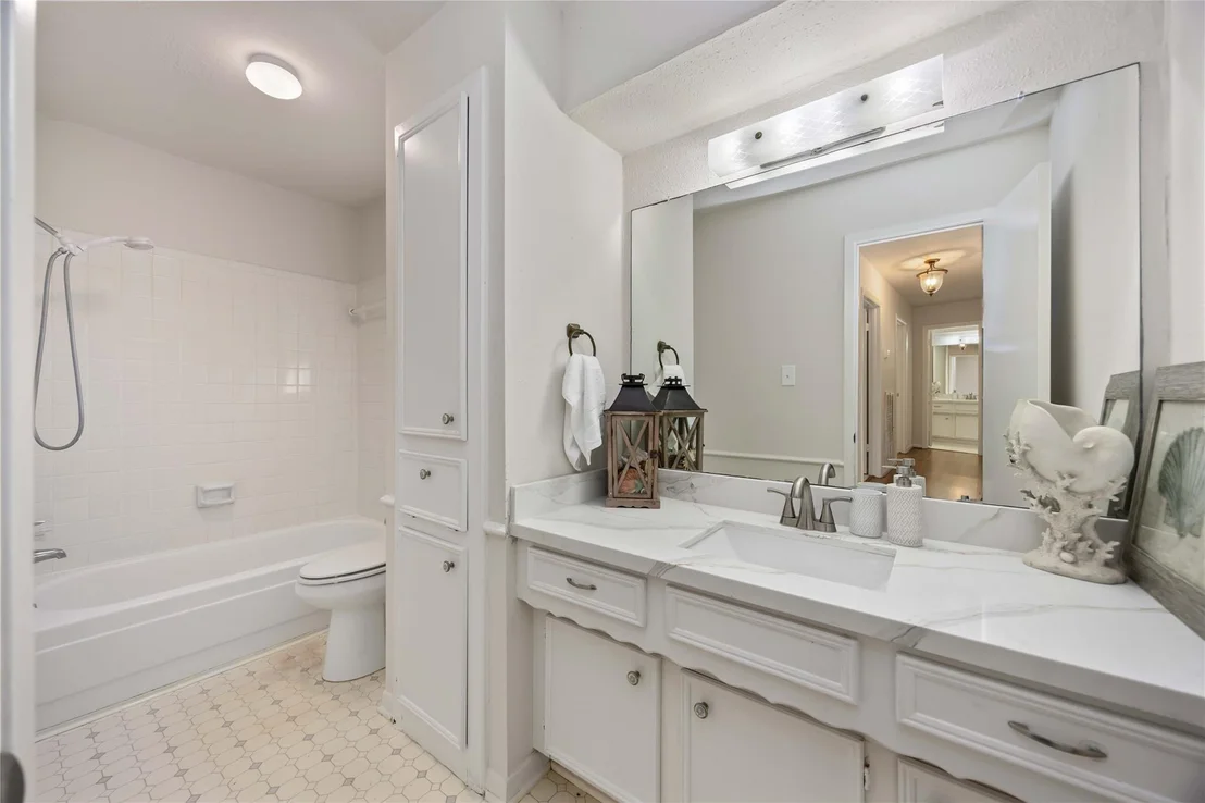 Photo of 23926 Beaverwood Drive