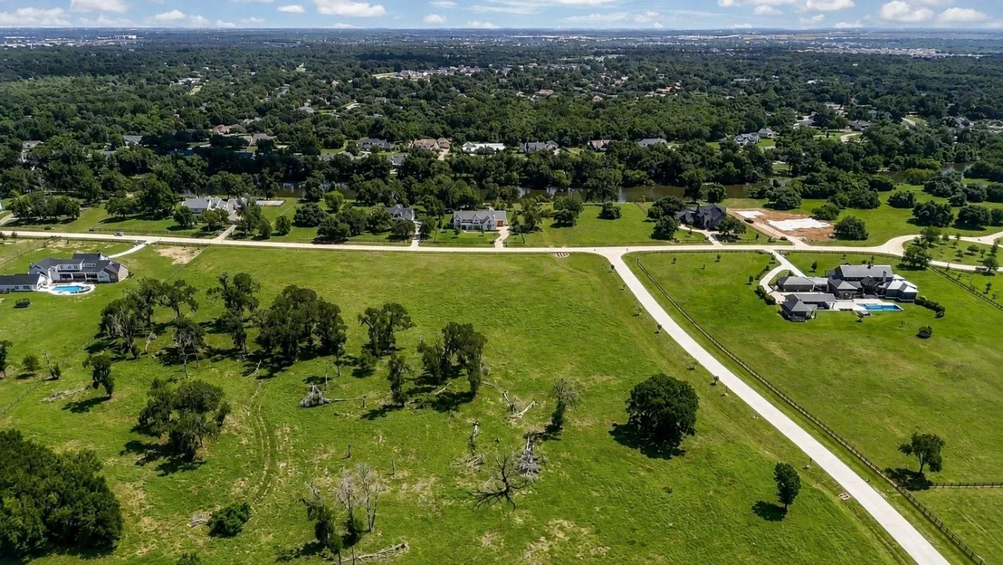 Photo of 30810 Riverlake Road