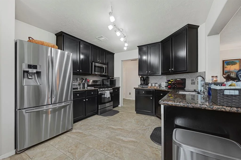 Photo of 18123 Redoak Manor Lane