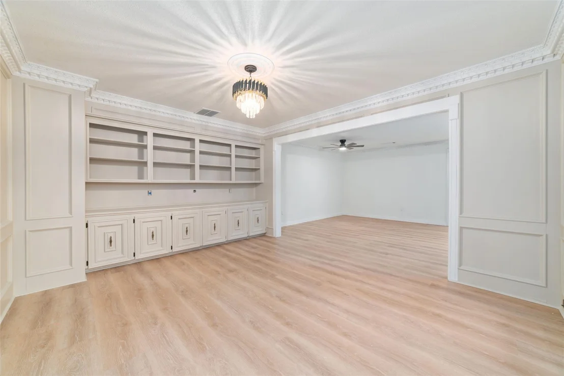 Photo of 8322 Oak Moss Drive