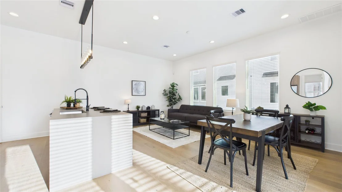 Photo of 2428 Freeman Street