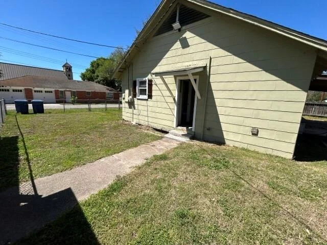 Photo of 400 N Stevenson Street