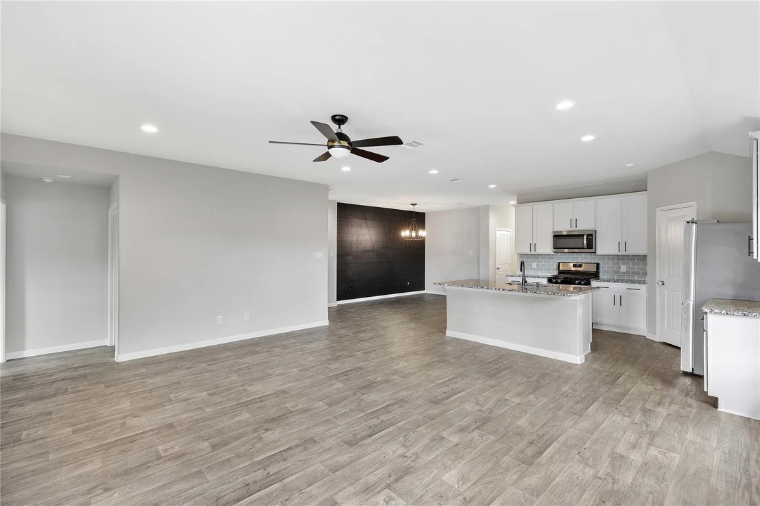Photo of 329 Kickapoo Drive