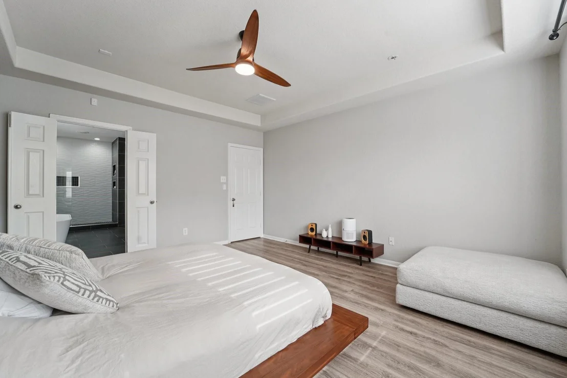 Photo of 14710 Timber Cliff Lane