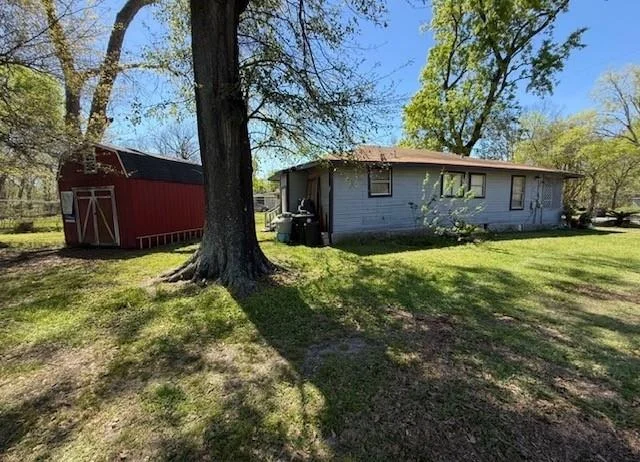 Photo of 9610 Tower Street