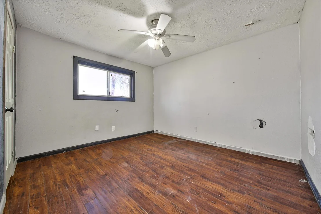 Photo of 426 N Compass Rose Circle