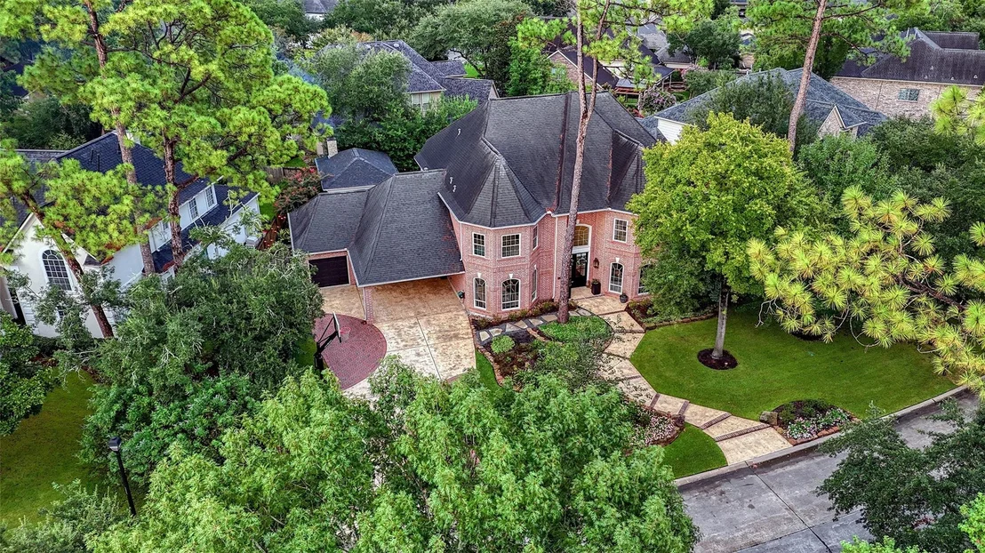 Photo of 923 Chinquapin Place