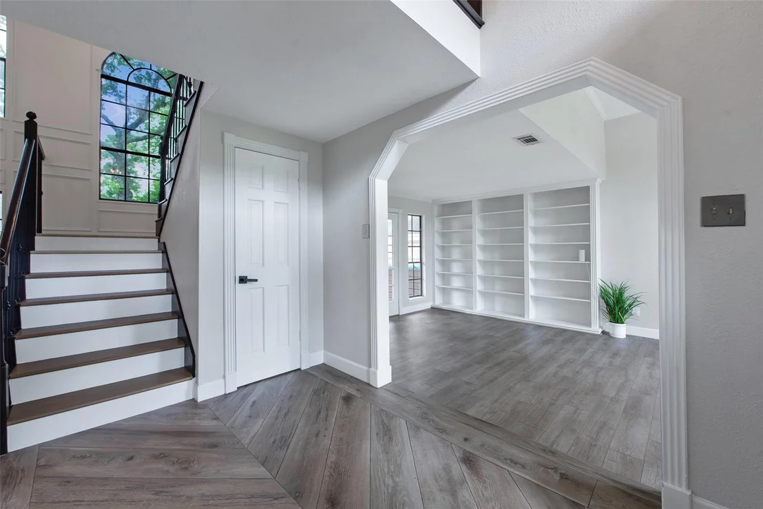 Photo of 24610 Gilbough Drive