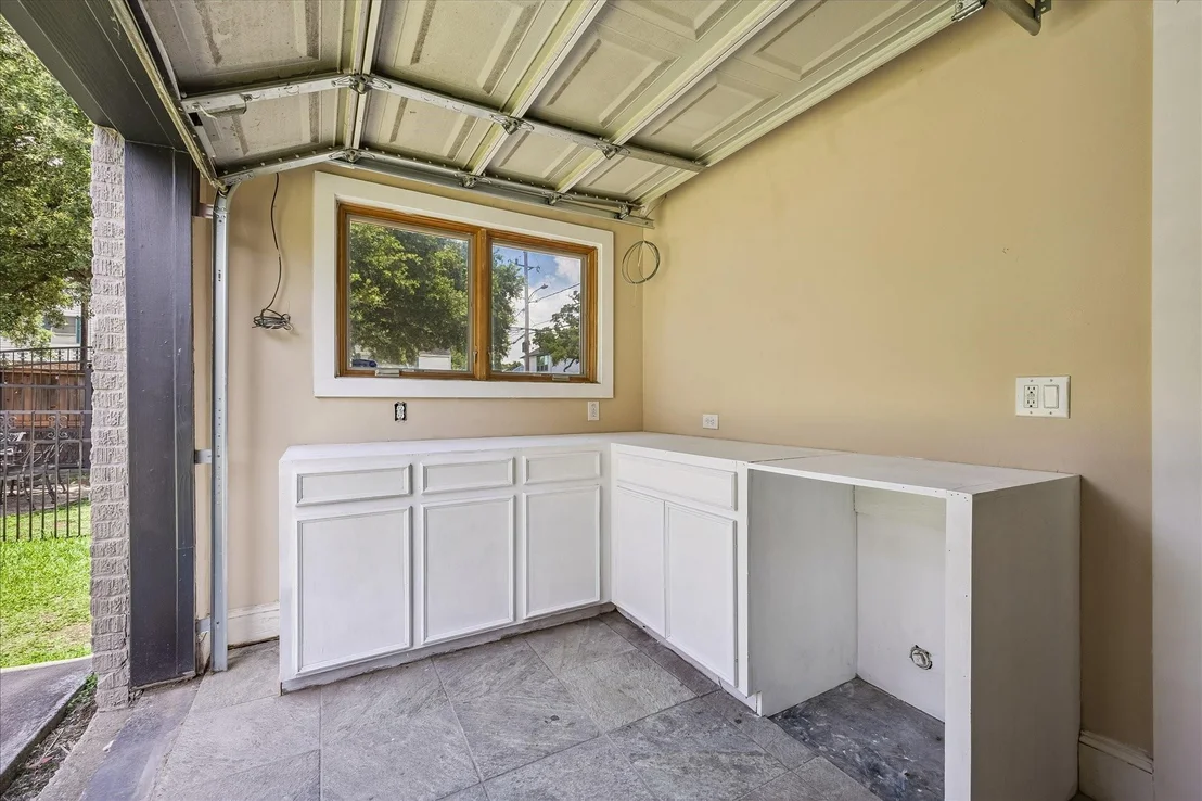 Photo of 4344 Clay Street