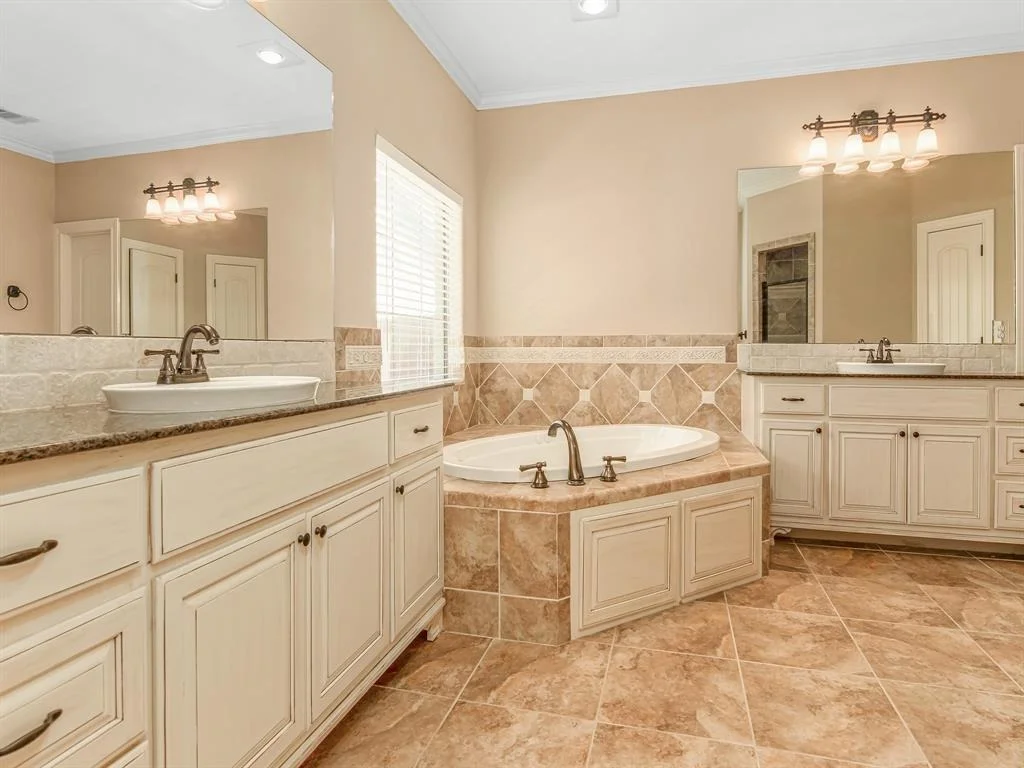 Photo of 5805 Lexington Circle