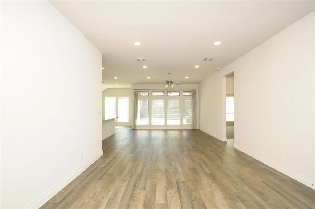 Photo of 23323 Darst Field Trail