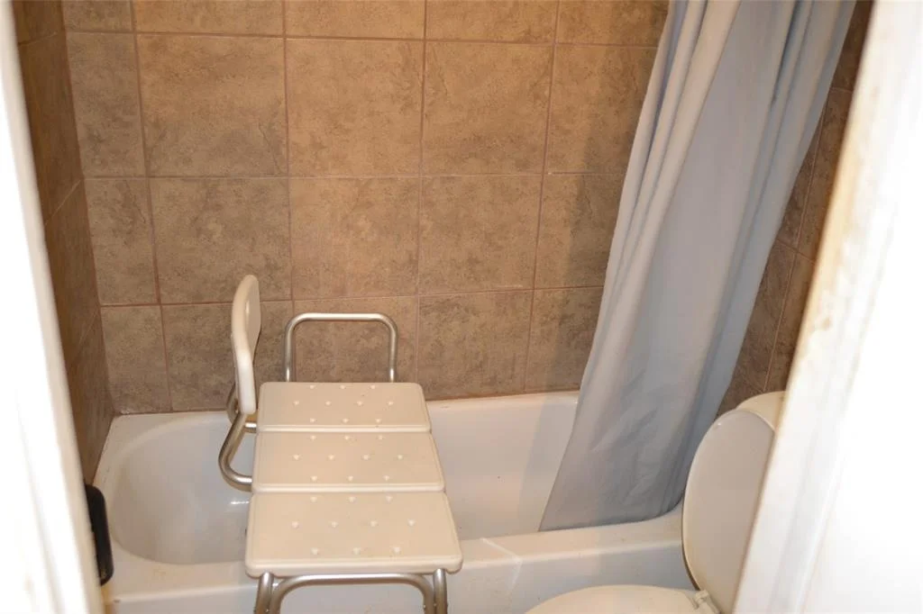 Photo of 16046 Highlander Drive