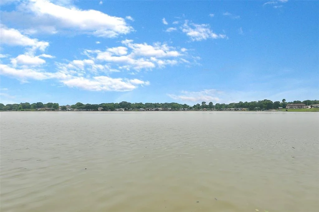 Photo of 12848 Point Drive