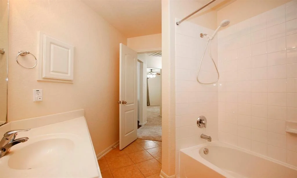 Photo of 20006 Gunters Ridge Drive