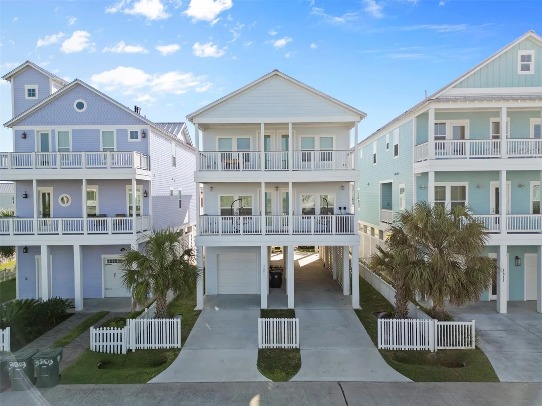 Photo of 3807 Neptune