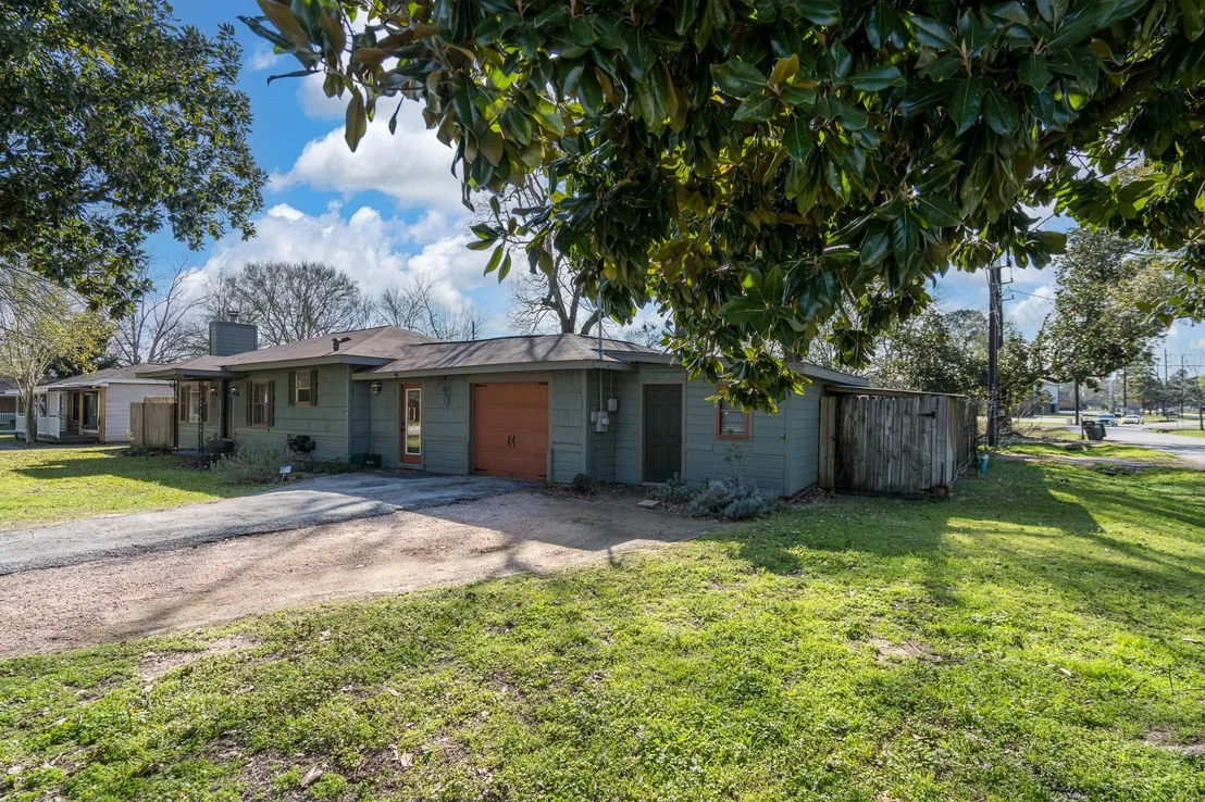 Photo of 306 Baker Drive