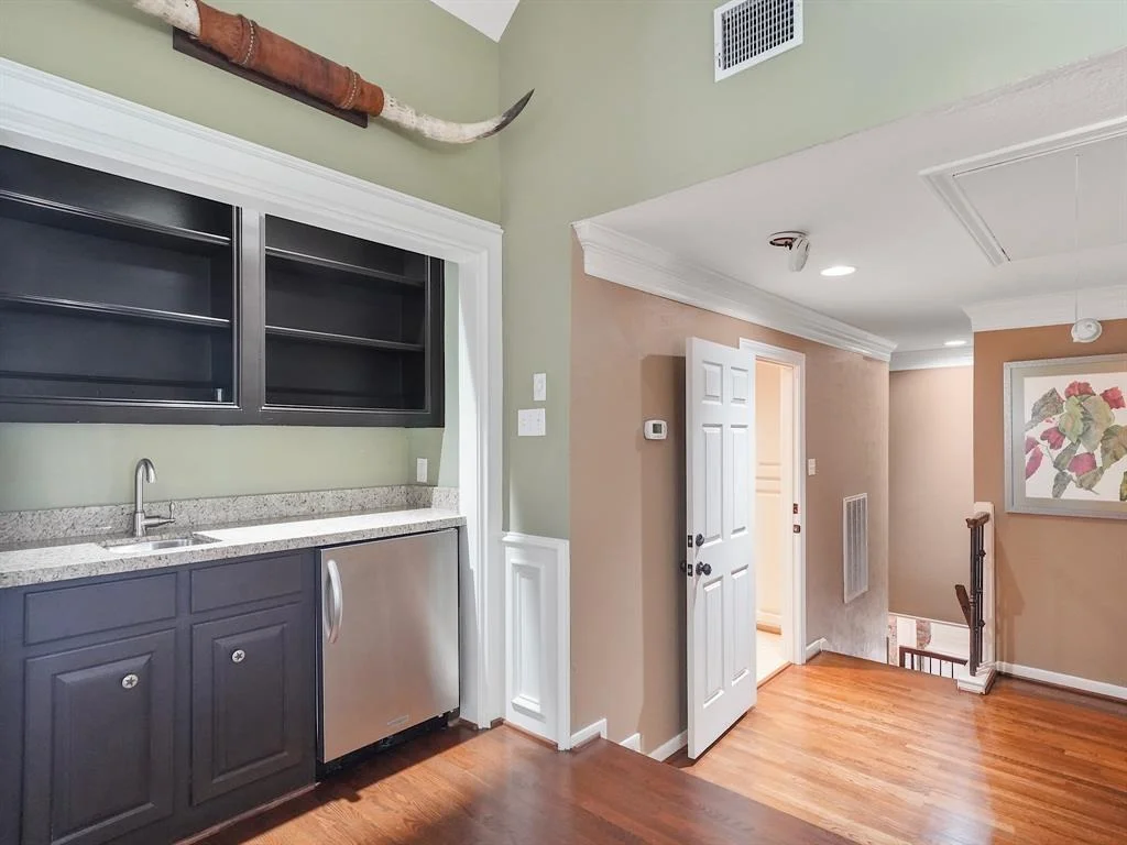 Photo of 20006 Ambervine Circle