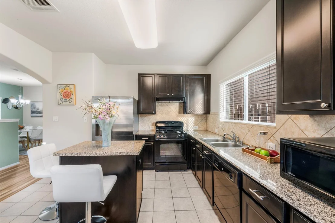 Photo of 7506 Pavilion Drive