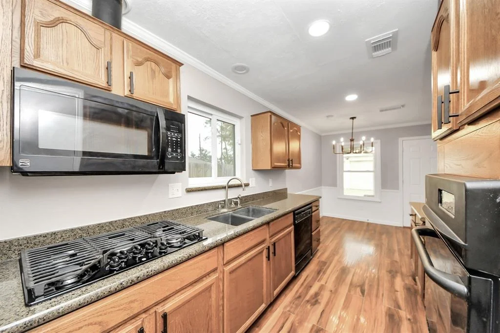 Photo of 870 Seamaster Drive
