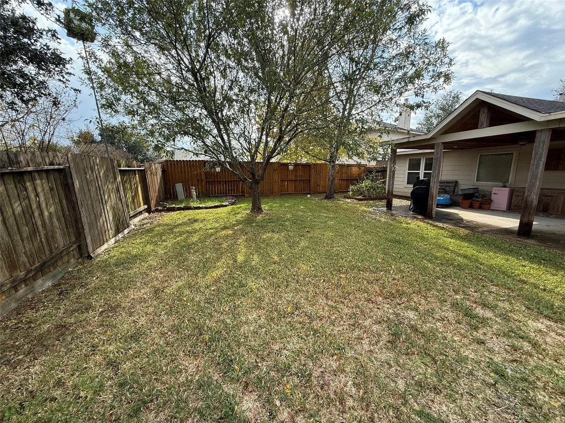 Photo of 9410 Castlegap Drive