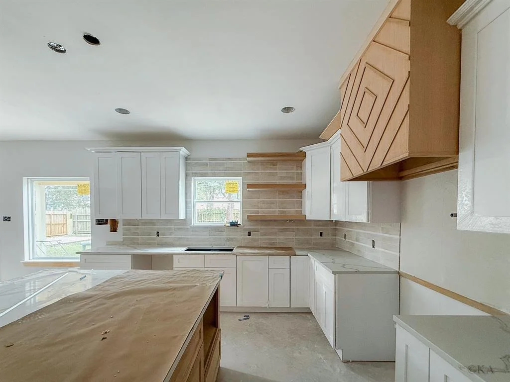 Photo of 10651 Mayfield Road