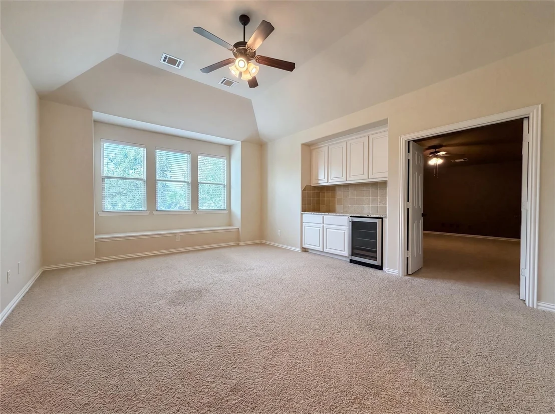Photo of 27911 Warren Park Drive