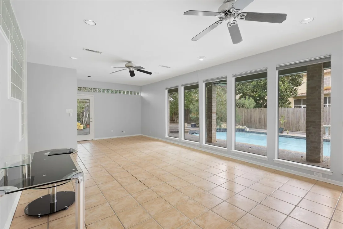 Photo of 12059 S Circle Drive
