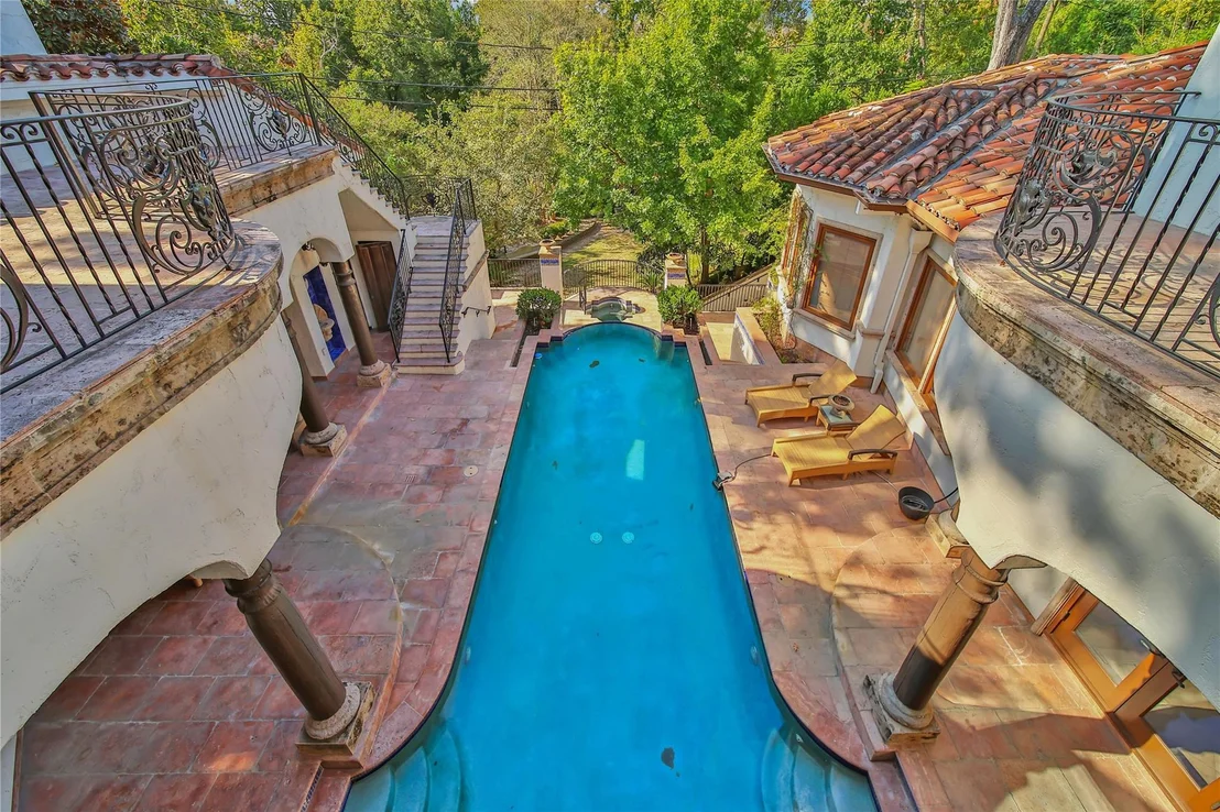Photo of 1221 Archley Drive