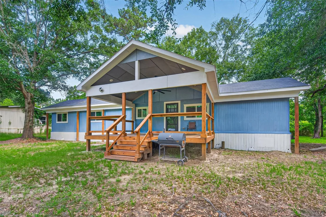 Photo of 127 Pine Wood Dr