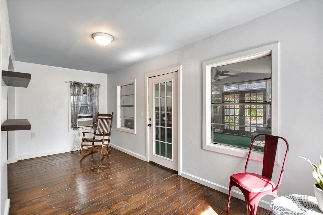 Photo of 4422 Shelton Road
