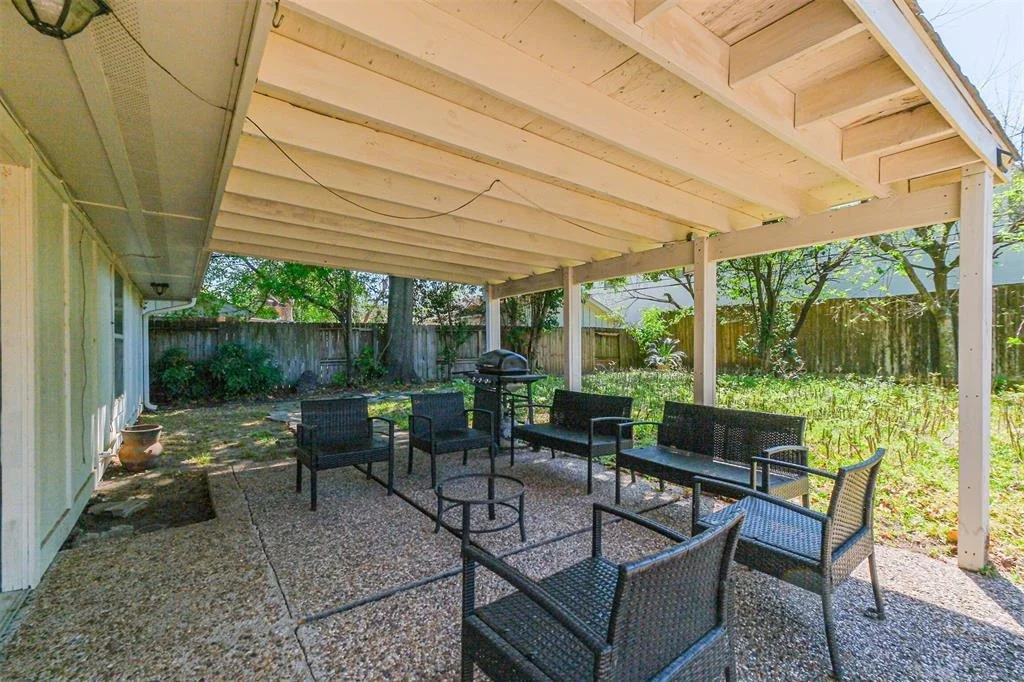 Photo of 5931 Reamer Street