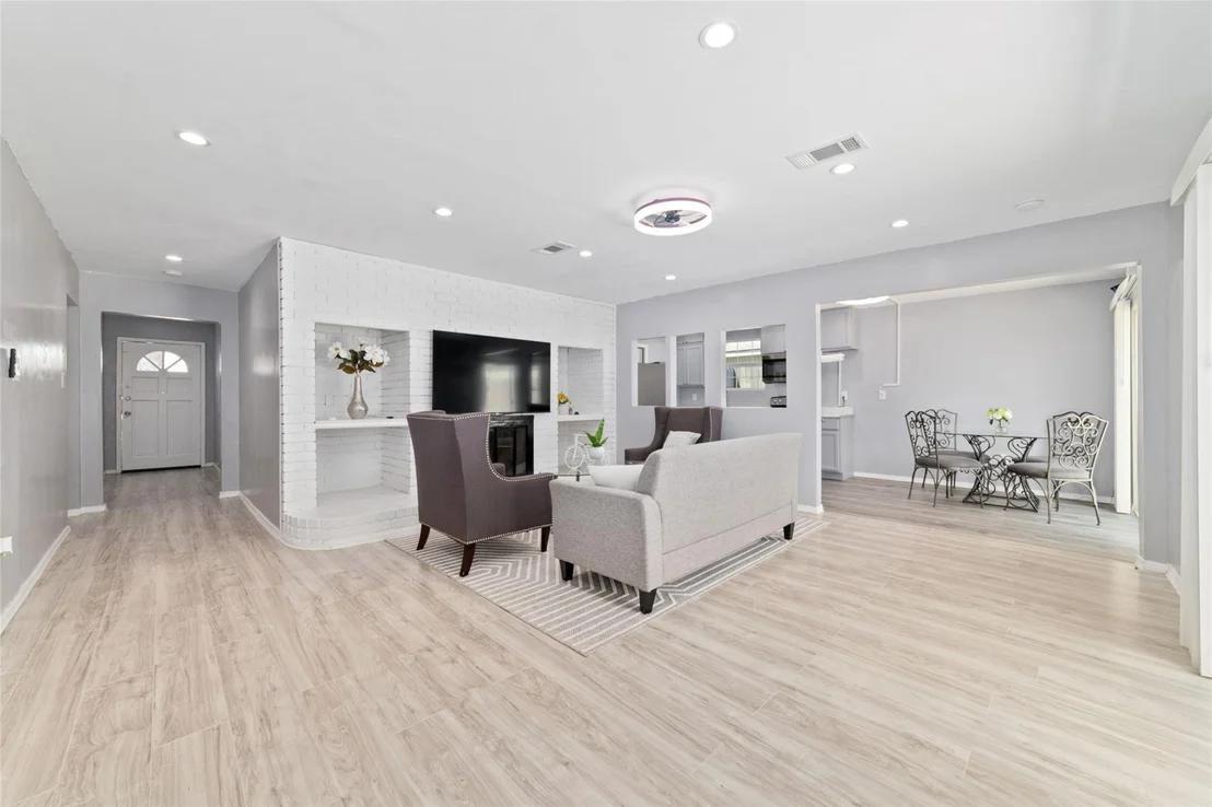 Photo of 6111 Westbranch Drive