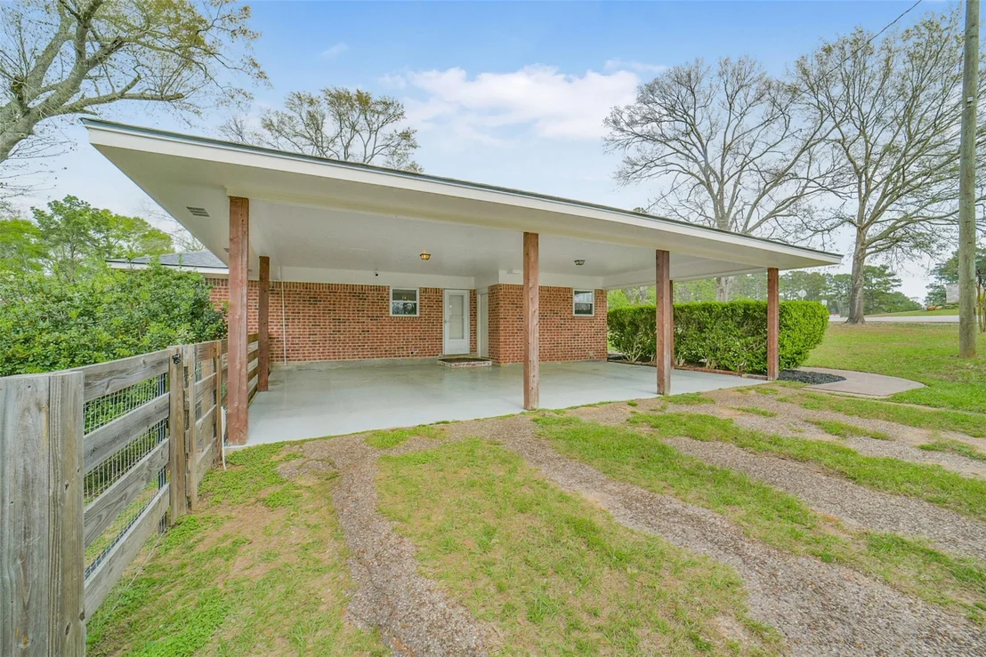 Photo of 10313 S Williams Road