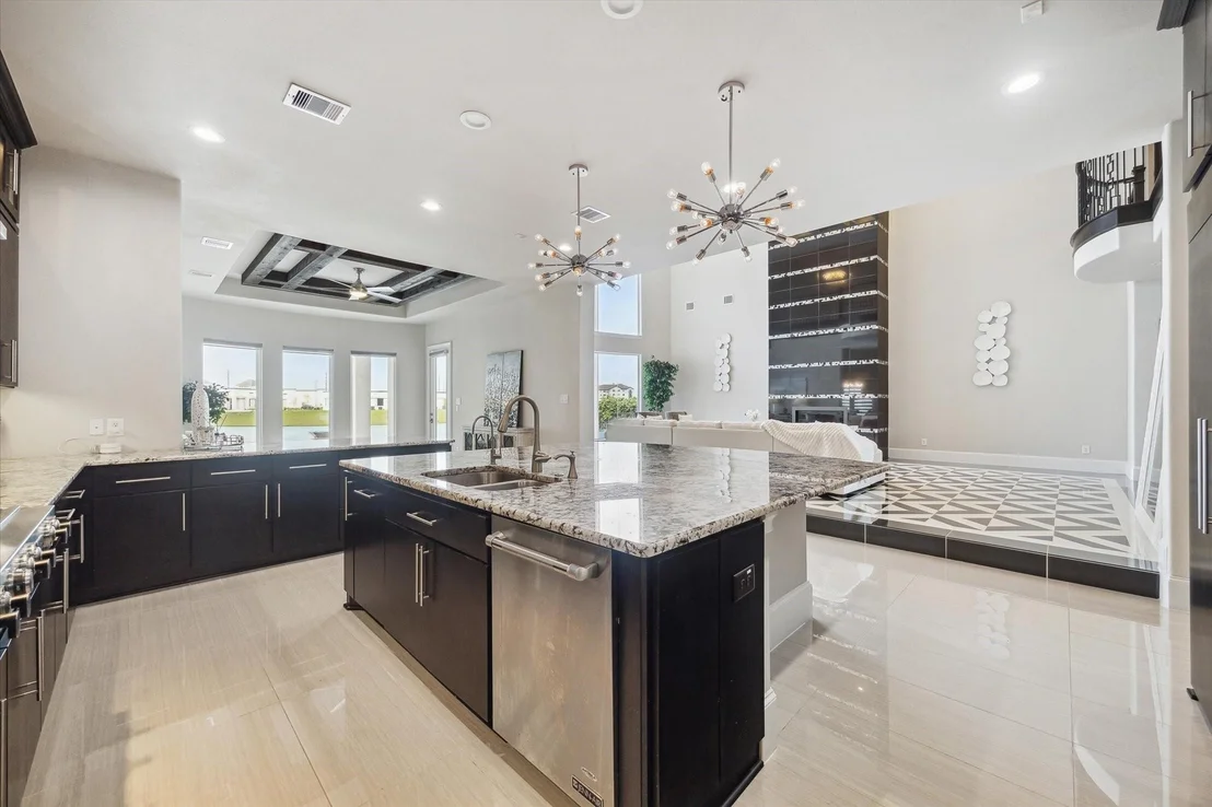 Photo of 38 Enclave Manor Drive