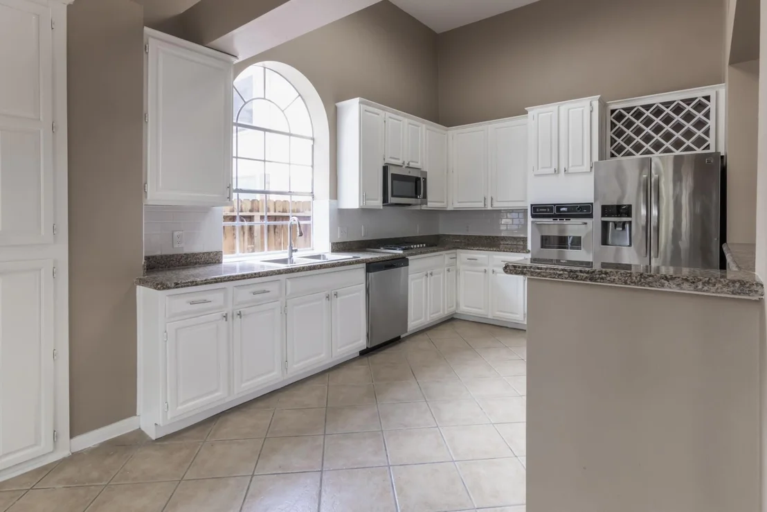 Photo of 7415 Broken Ridge Drive